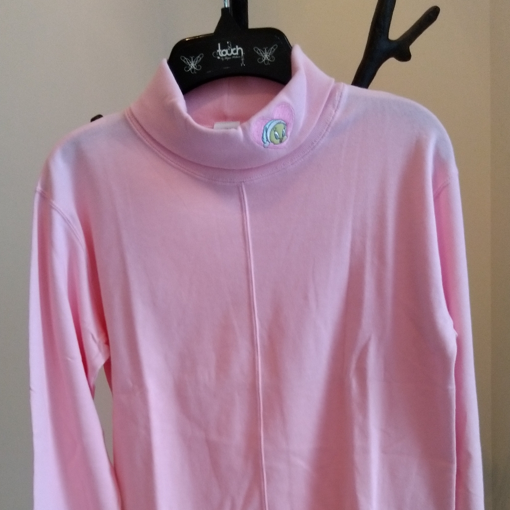 New Warner Bros turtle neck top - NWOT